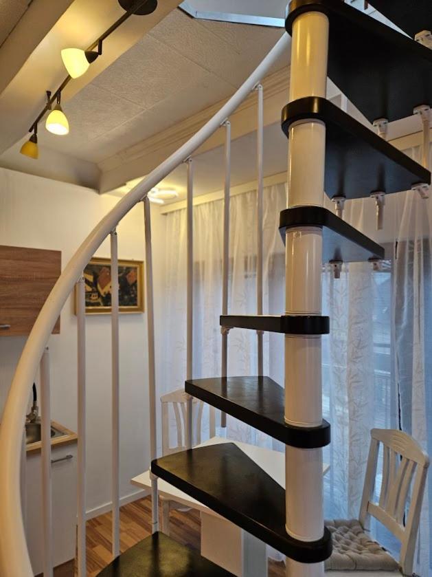 Pension Donaublick Grein 2 In Stifterstrasse19. Apartamento Exterior foto