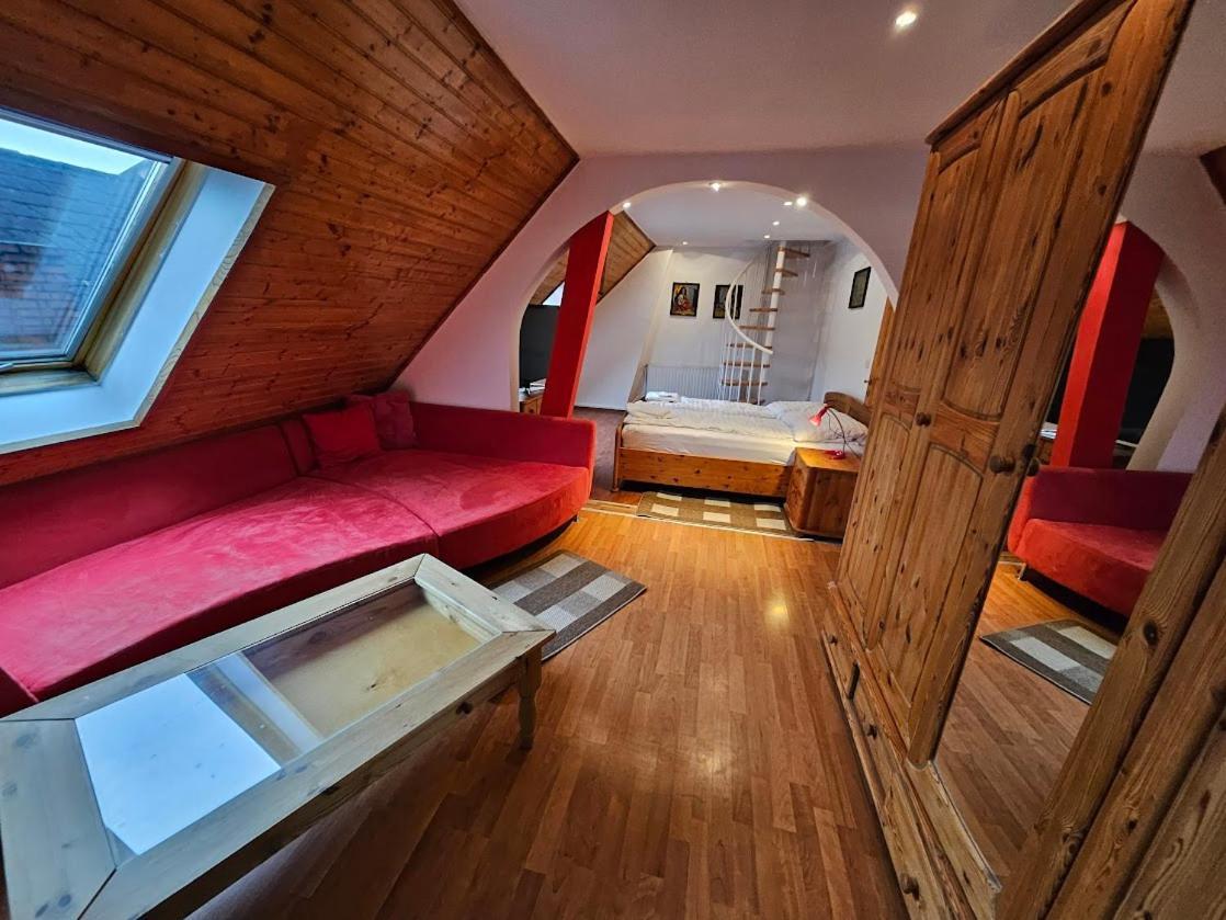 Pension Donaublick Grein 2 In Stifterstrasse19. Apartamento Exterior foto
