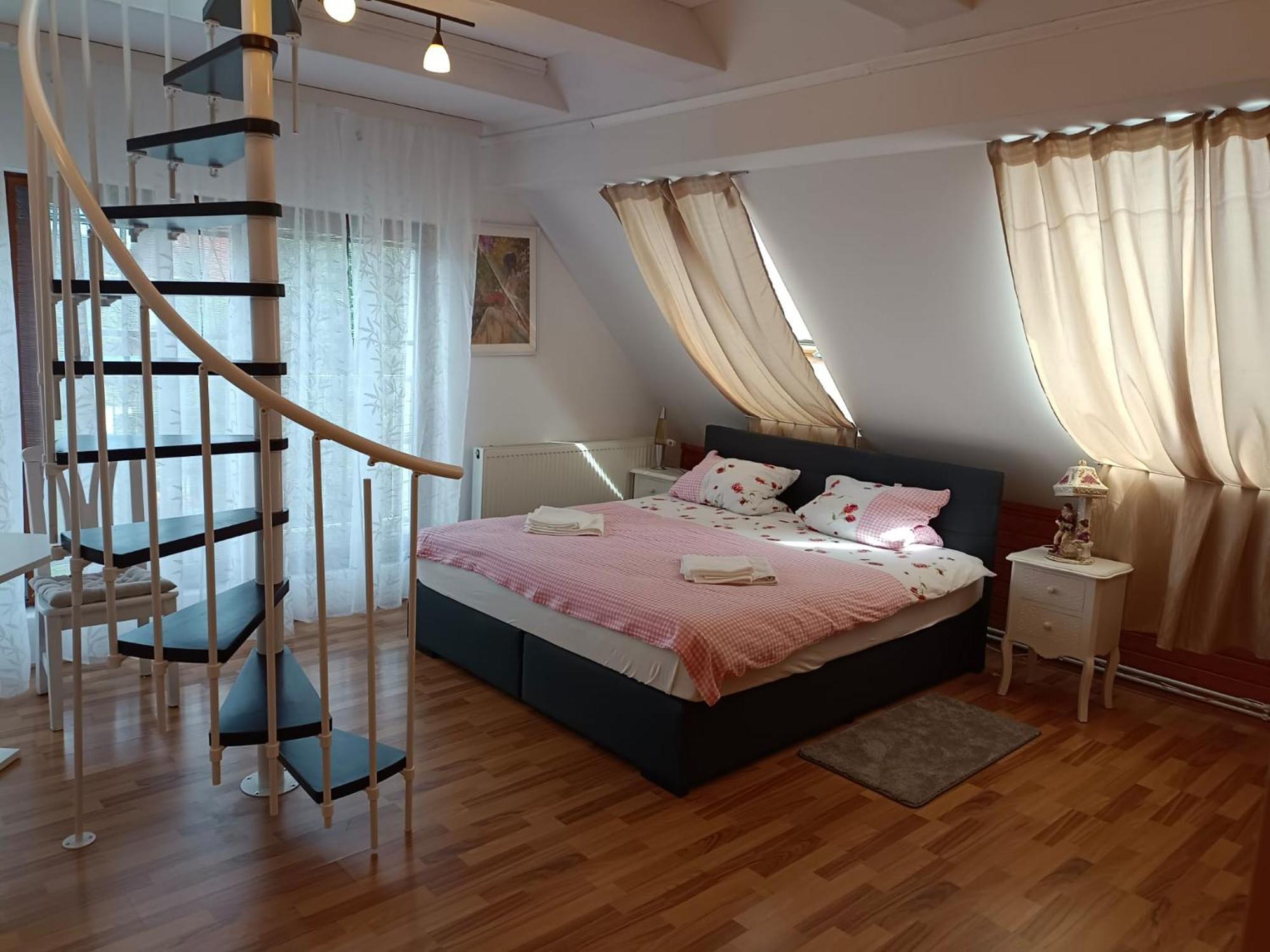 Pension Donaublick Grein 2 In Stifterstrasse19. Apartamento Exterior foto