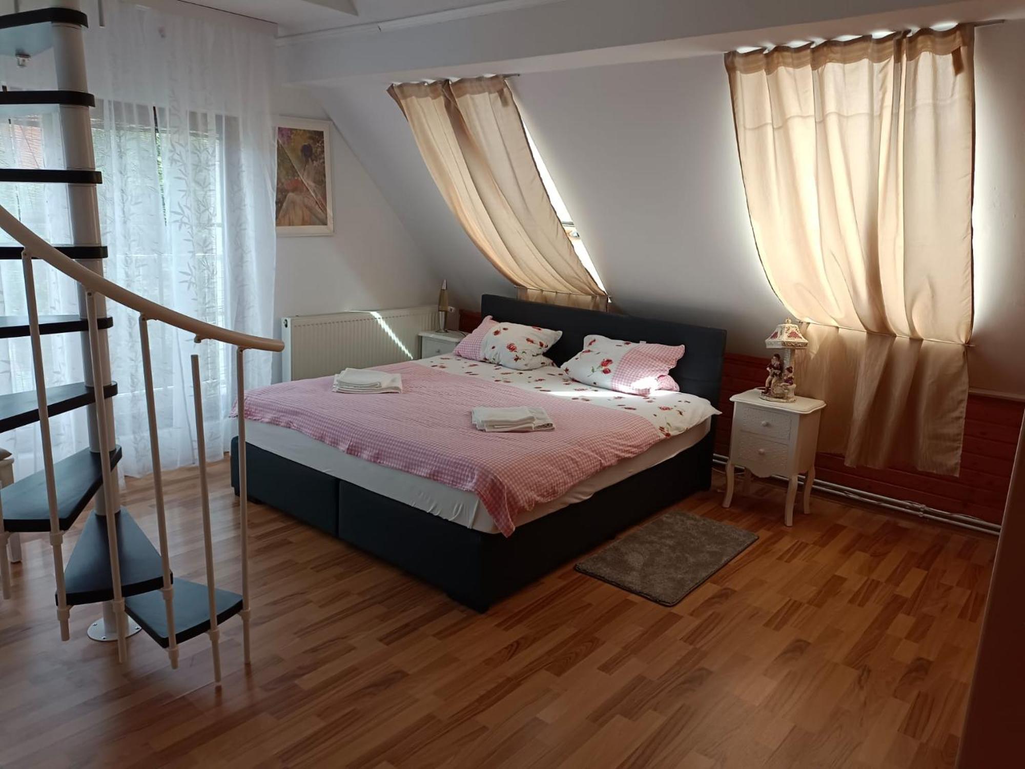 Pension Donaublick Grein 2 In Stifterstrasse19. Apartamento Exterior foto